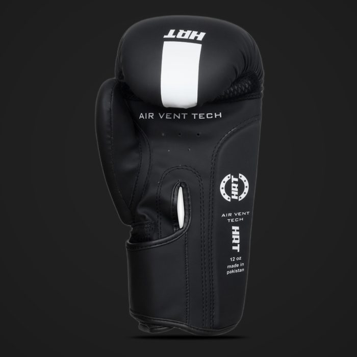 Hard-Touch-Boxing-Glove-003